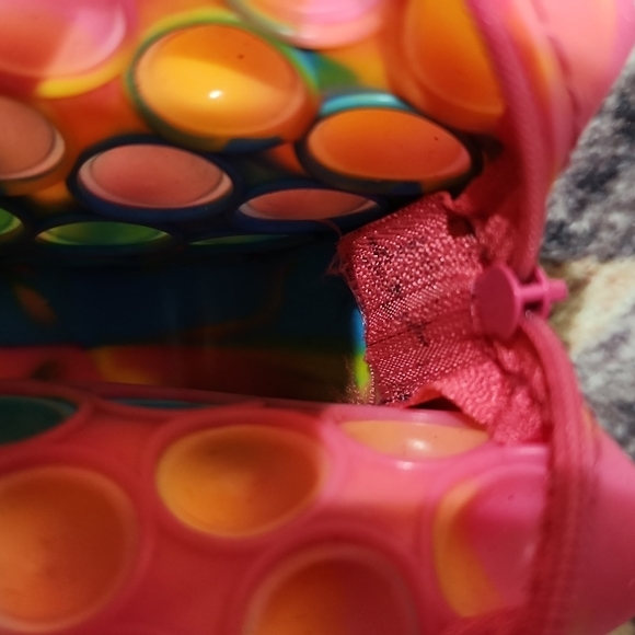 Fidget pencil case - Picture 6 of 7